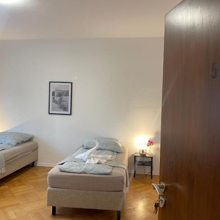 Comfortable Shared Apartment With Private Room In فيسيلينغ المظهر الخارجي الصورة