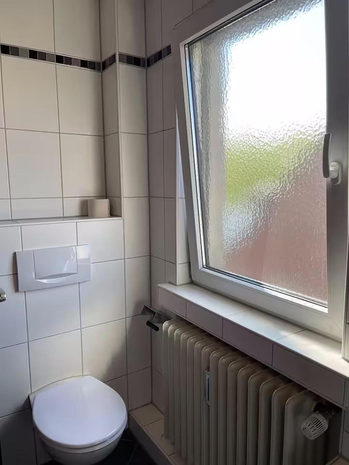 Comfortable Shared Apartment With Private Room In فيسيلينغ المظهر الخارجي الصورة